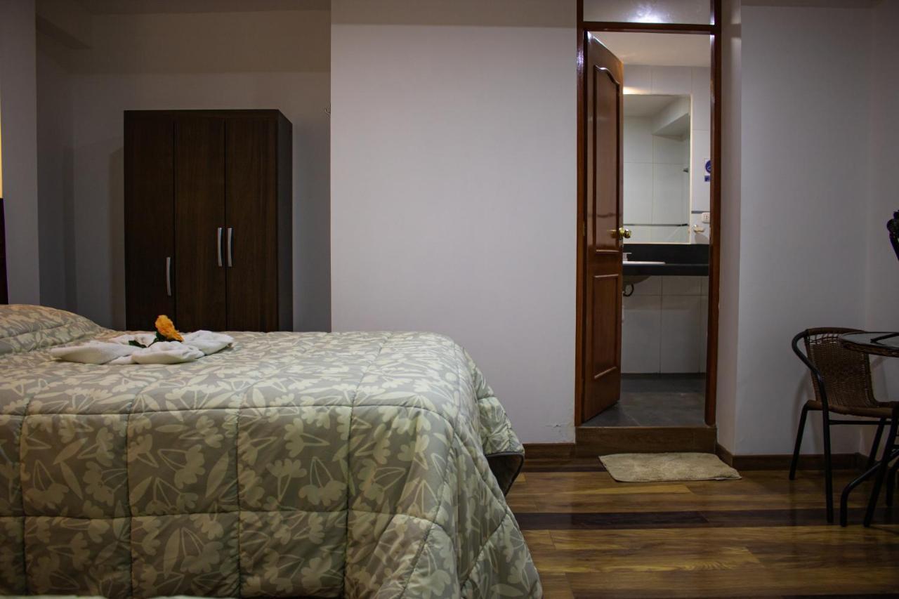 Hotel Los Laureles Calca Екстериор снимка